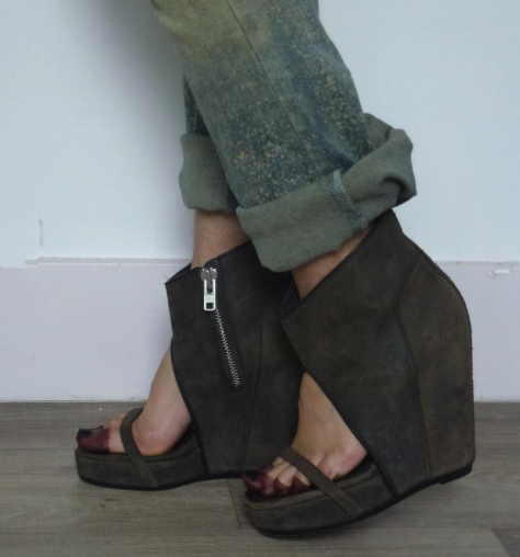 รองเท้าส้นเตารีดหนังสไตล์วินเท - Vintage Fashion Plus Size บทวิจารณ์และราคา
