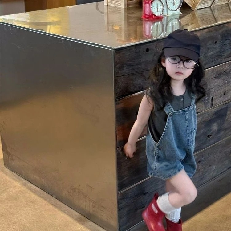 ชุดเซ็ตเสื้อกล้ามริบบิ้นกับกาง - Vintage Fashion Influencer บทวิจารณ์และราคา